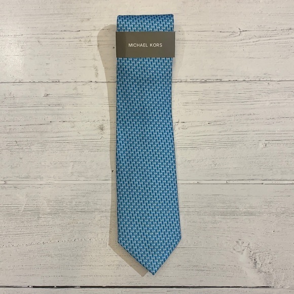 Michael Kors Blue Patterned Men’s Skinny Tie - Picture 2 of 4